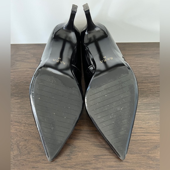 Zara Tarafaluc Shiny Black Pointed Toe Pumps with Gold Heel Detail - Picture 7 of 7